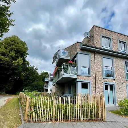 Feriendomizil Moehne Mit Seeblick Und Sauna Apartment *